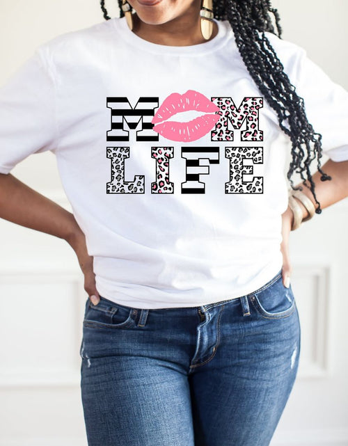 Load image into Gallery viewer, Mom Life
